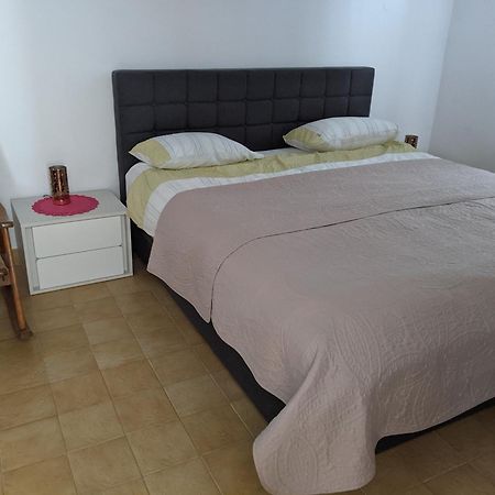 Emilija Apartments Privlaka Privlaka  Bagian luar foto